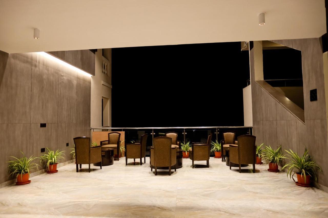 Calux Grand Baga - Formerly Amara Grand المظهر الخارجي الصورة